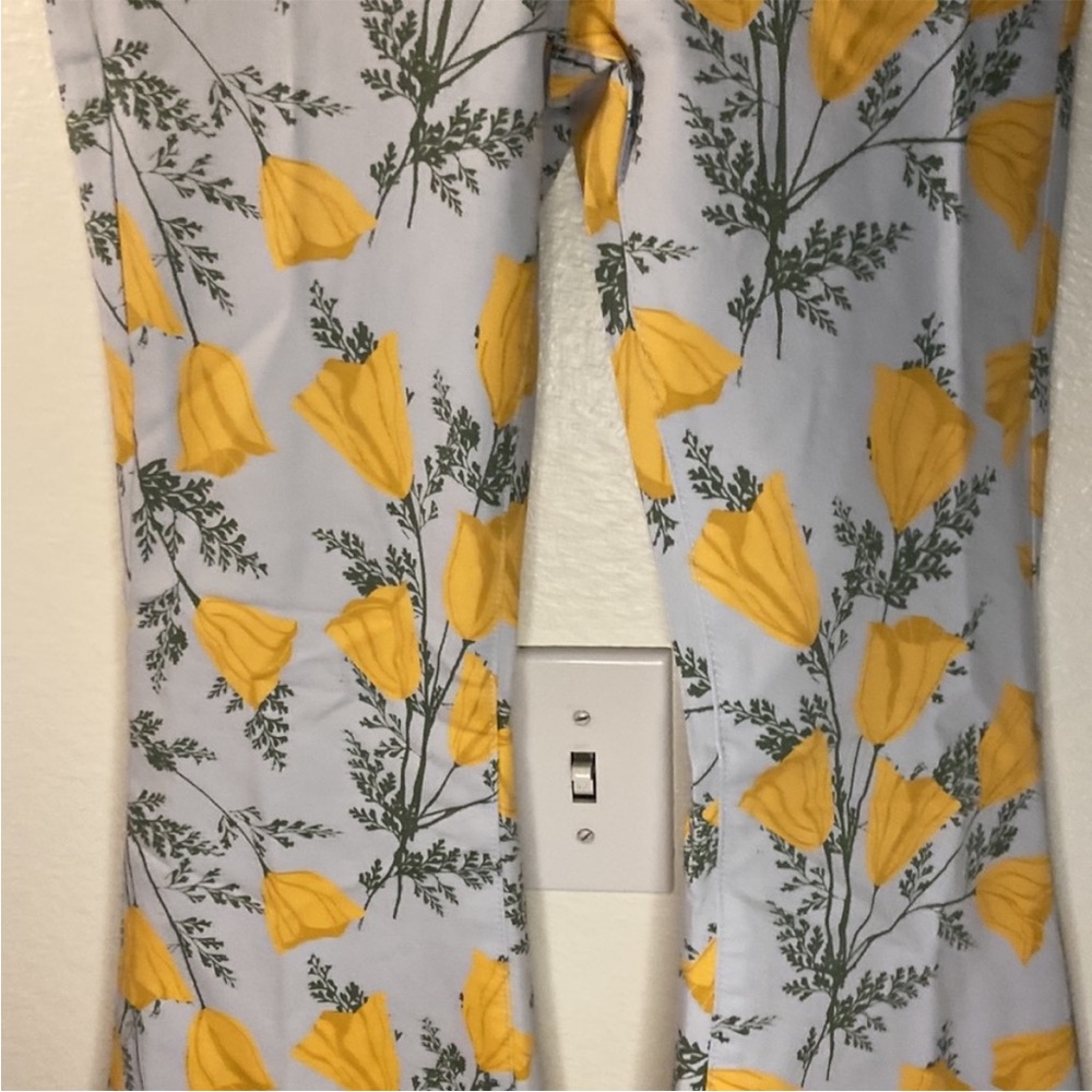 We The Free Venice Beach Floral Printed High Waist
Flare Leg Criss Cross Pants - Picture 6 of 9